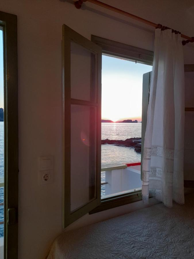 Milos By The Sea - Eco House Plaka  Ngoại thất bức ảnh