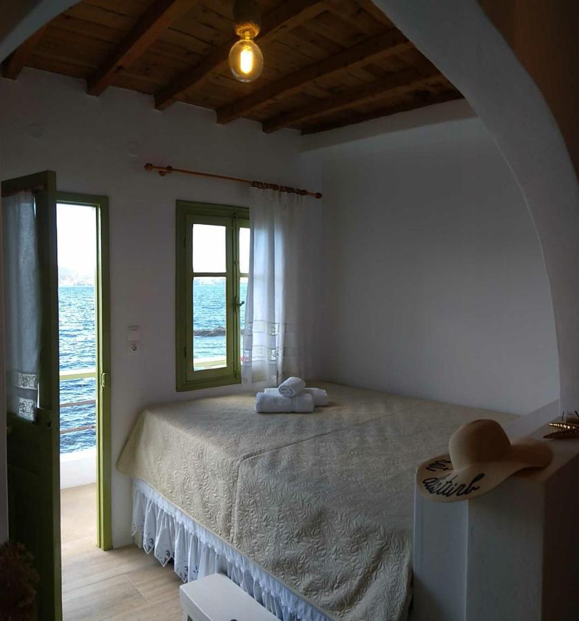 Milos By The Sea - Eco House Plaka  Ngoại thất bức ảnh