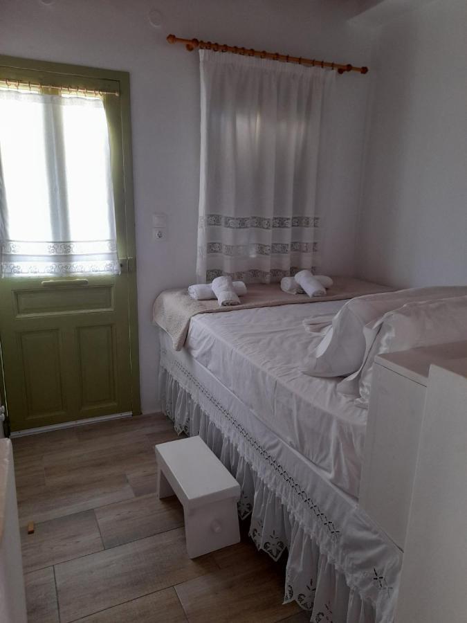 Milos By The Sea - Eco House Plaka  Ngoại thất bức ảnh