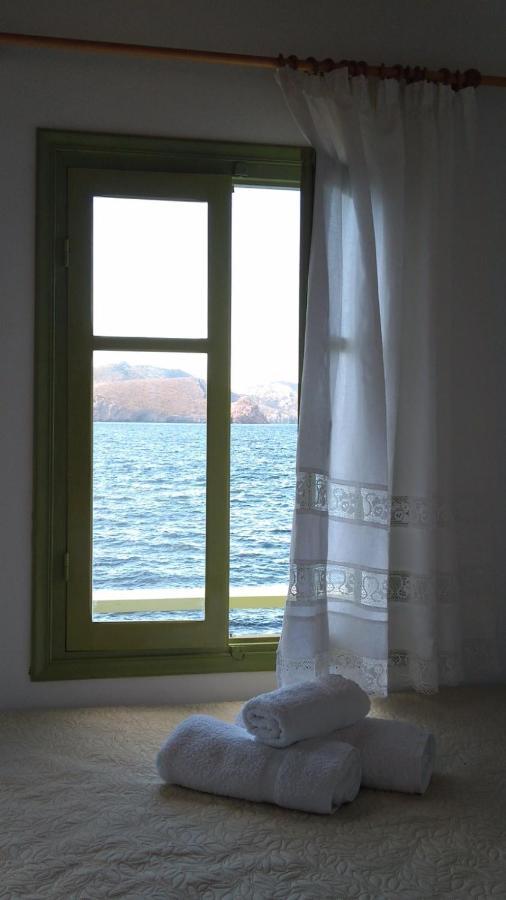 Milos By The Sea - Eco House Plaka  Ngoại thất bức ảnh